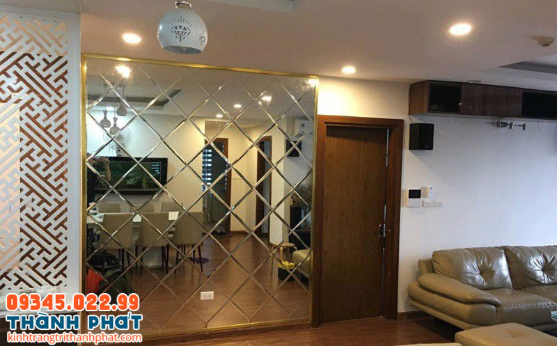 Mẫu gương mài vát cạnh