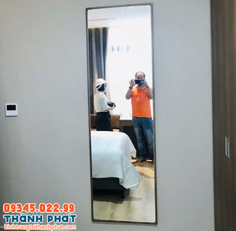Gương toàn thân phòng ngủ