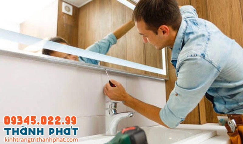 Cách lắp gương bằng kẹp hoặc bass gương